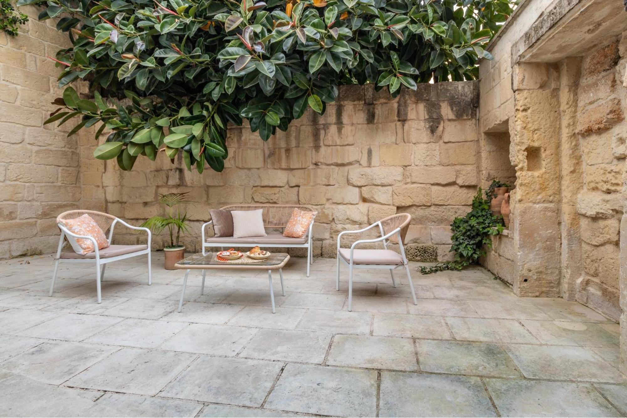 Il Giardino Dei Mesagnesi - Lecce Selection Apartment Екстериор снимка
